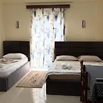 Selavi 招待所 博尔什